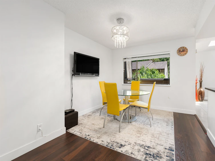 5713 Mayview Circle, Burnaby, BC, V5E 4B7 - 5