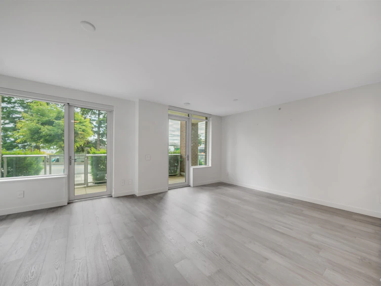 103-15165 Thrift Avenue, Surrey, BC, V4B 0C1 - 18