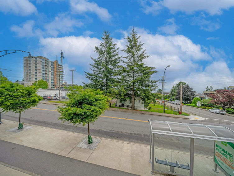 103-15165 Thrift Avenue, Surrey, BC, V4B 0C1 - 32
