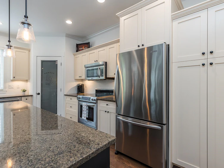 17981 71 Avenue, Surrey, BC, V3S 7C7 - 15