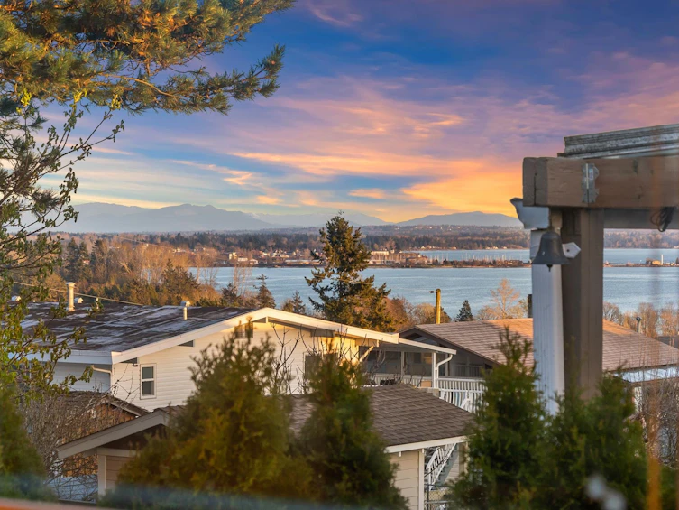 1080 Parker Street, Surrey, BC, V4B 4R7 - 12