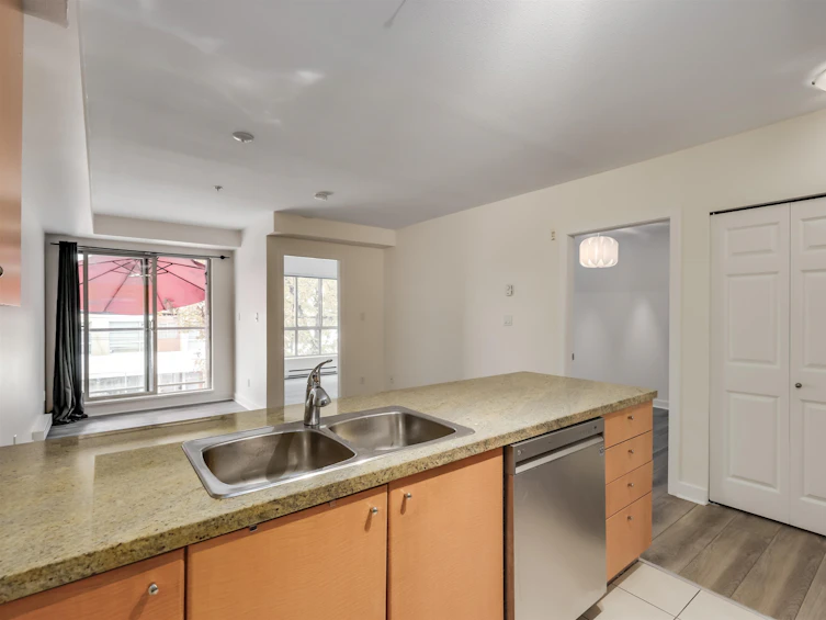 210-702 East King Edward Avenue, Vancouver, BC, V5V 0A9 - 3