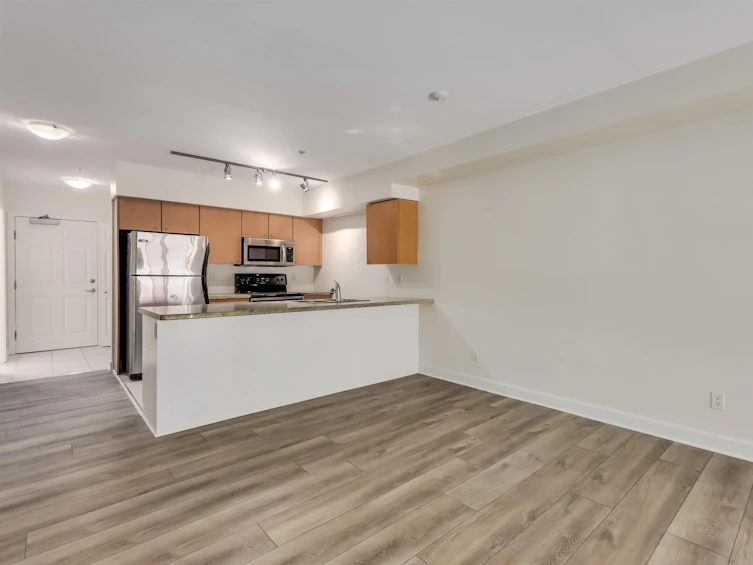 210-702 East King Edward Avenue, Vancouver, BC, V5V 0A9 - 6
