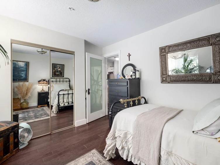303-1525 Pendrell Street, Vancouver, BC, V6G 1S6 - 13