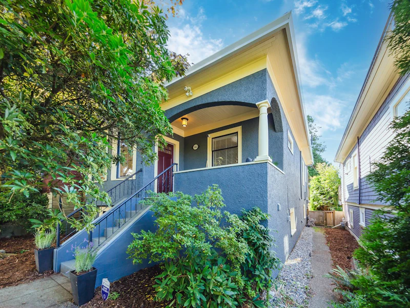 5041 St. Catherines Street, Vancouver BC V5W 3E9