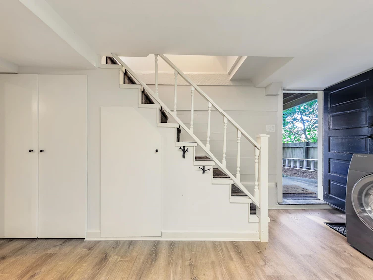 5041 St. Catherines Street, Vancouver, BC, V5W 3E9 - 32