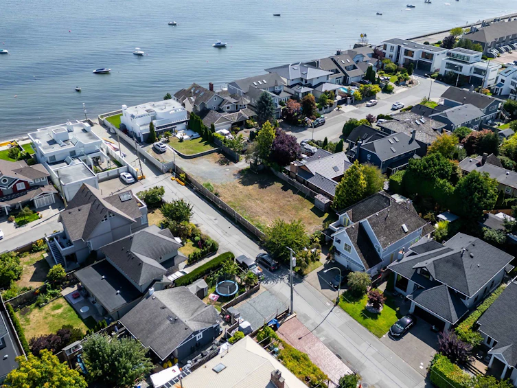57 Centennial Parkway, Delta, BC, V4L 2M9 - 14