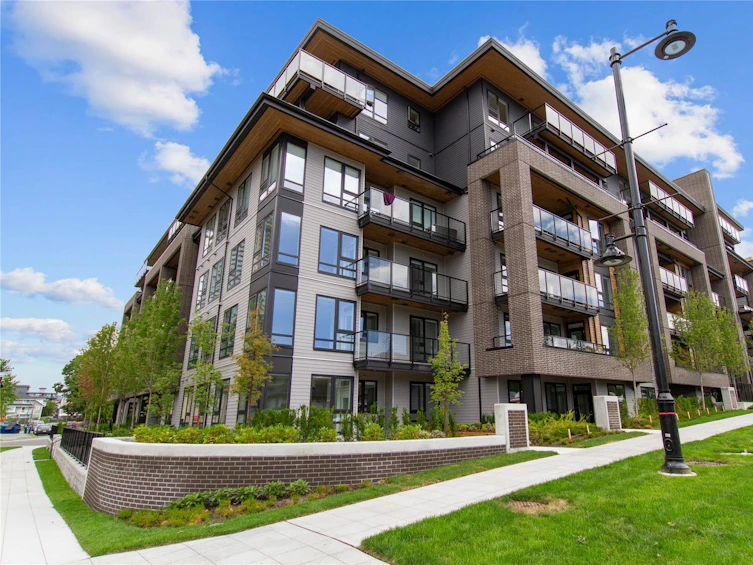423-615 Cottonwood Avenue, Coquitlam, BC, V3J 0N4