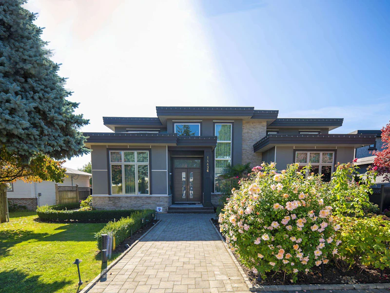 14436 Mann Park Crescent, Surrey BC V4B 3A8