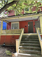 476 E 10th Avenue