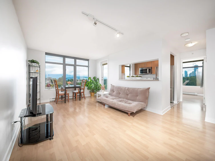 1407-3660 Vanness Avenue, Vancouver, BC, V5R 6H8 - 5