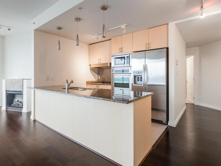2404-1211 Melville Street, Vancouver, BC, V6E 0A7 - 8