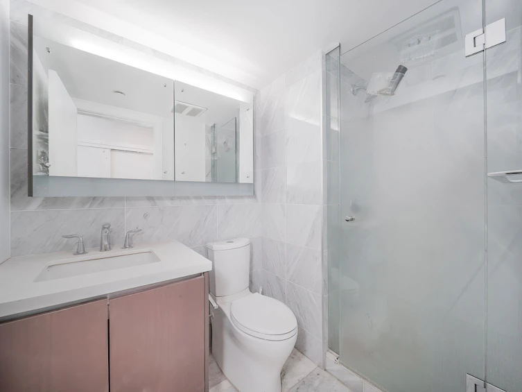 4210-13696 100 Avenue, Surrey, BC, V3T 0L5 - 11