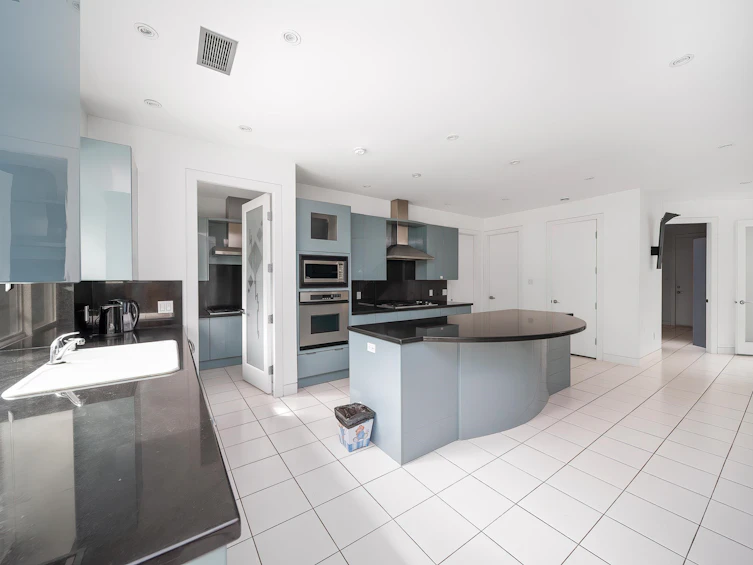 6840 Donald Road, Richmond, BC, V7C 2Y9 - 13