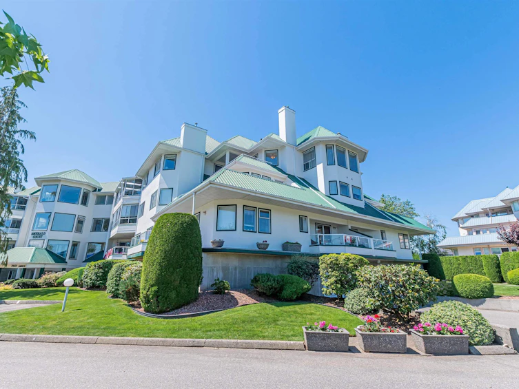 302-7651 Amber Drive, Chilliwack, BC, V2R 3J6 - 2