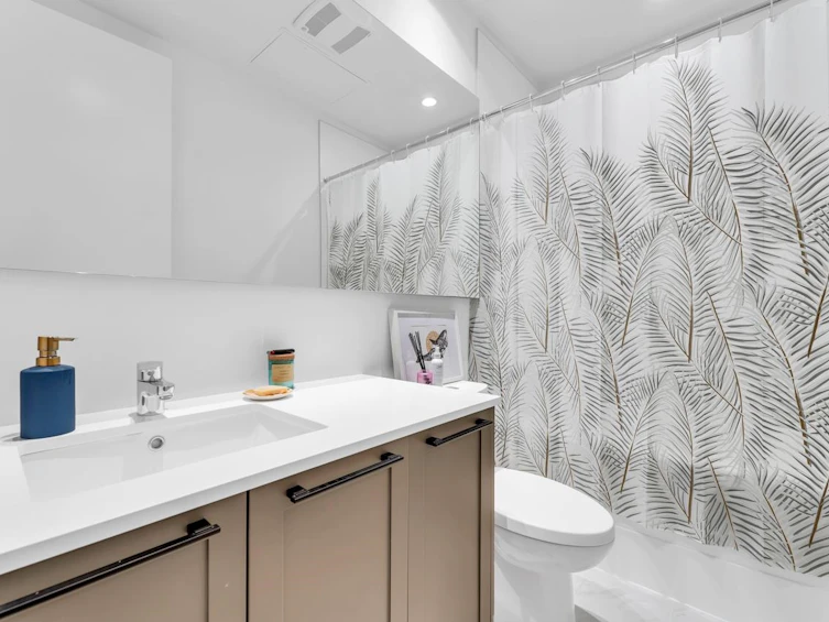 103-13933 105 Boulevard, Surrey, BC, V3T 0R6 - 16