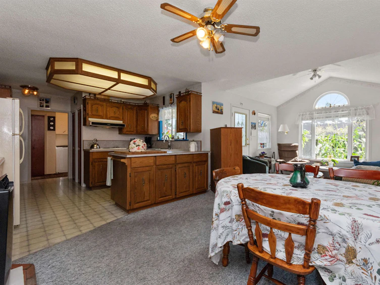 45300 Bernard Avenue, Chilliwack, BC, V2P 1H4 - 10