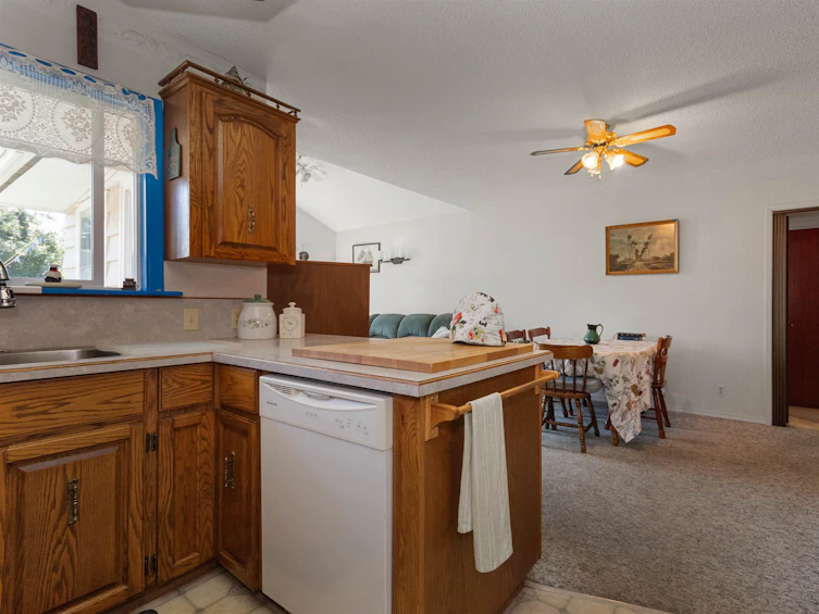 45300 Bernard Avenue, Chilliwack, BC, V2P 1H4 - 15