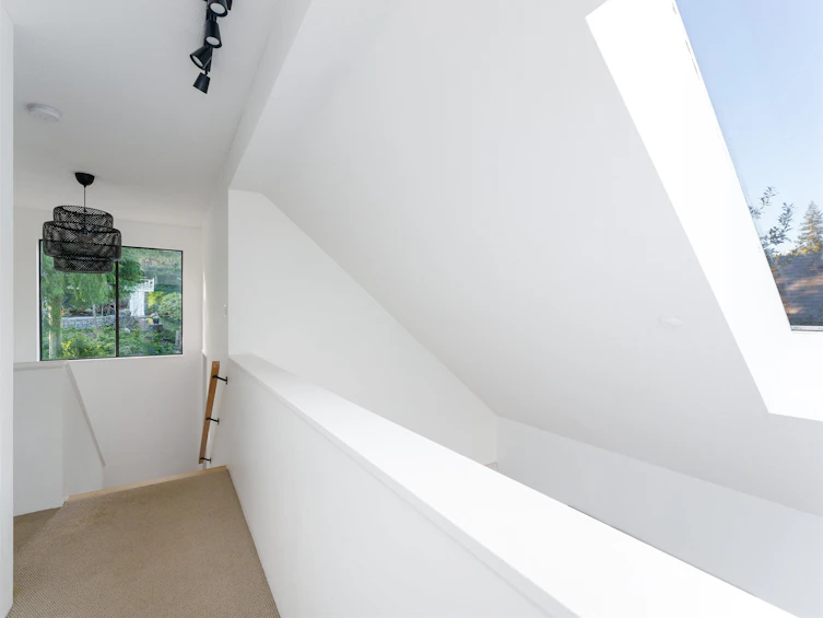 6810 Hycroft Road, West Vancouver, BC, V7W 2K8 - 10