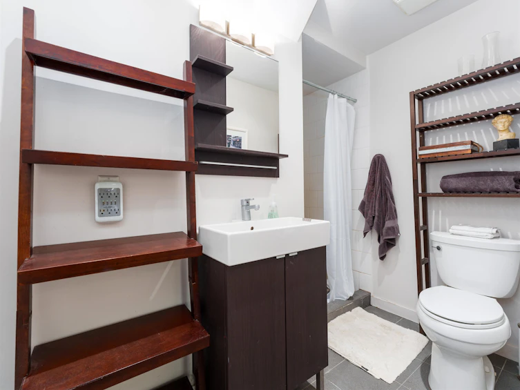 6810 Hycroft Road, West Vancouver, BC, V7W 2K8 - 17