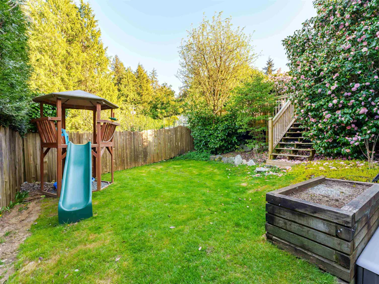6810 Hycroft Road, West Vancouver, BC, V7W 2K8 - 26