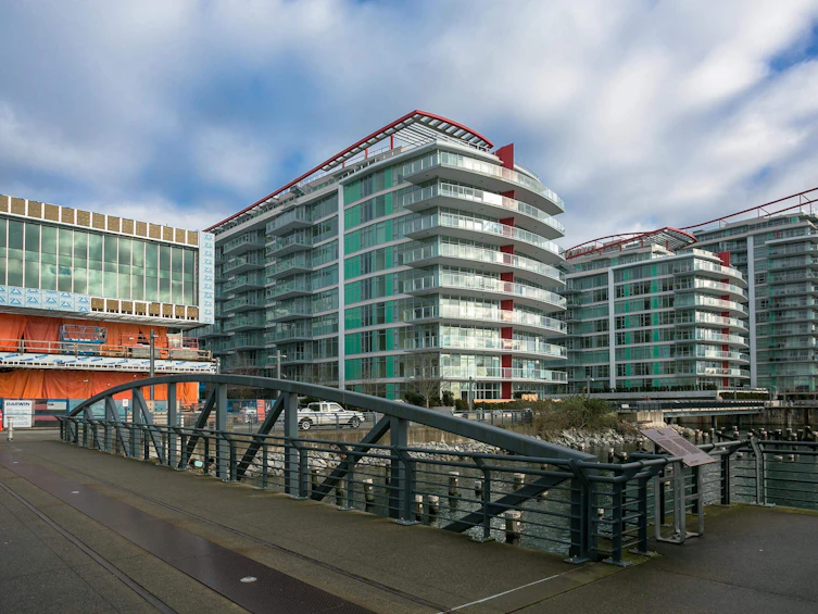 105-175 Victory Ship Way, North Vancouver, BC, V7L 0G1 - 30