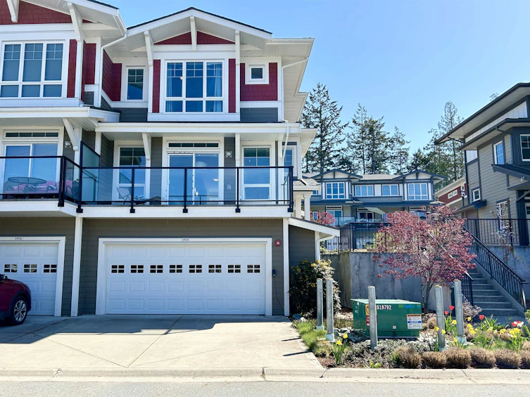 5954 Beachgate Lane, Sechelt, BC, V7Z 0S2 - 2