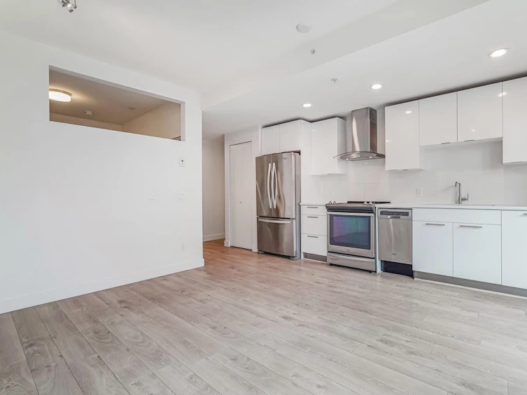 519-723 West 3rd Street, North Vancouver, BC, V7M 0E4 - 9