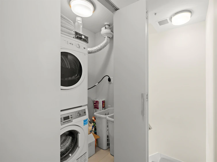 488 West 28th Avenue, Vancouver, BC, V5Y 0M2 - 20