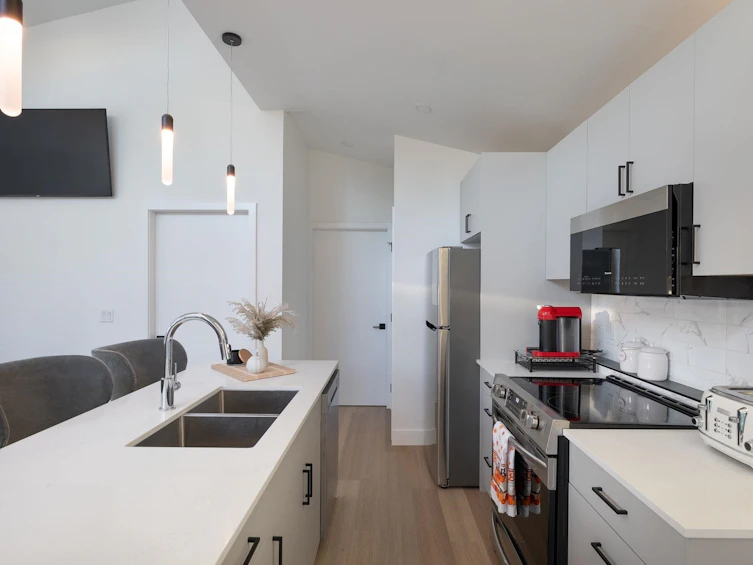 603 E 57th Avenue, Vancouver, BC, V5X 1T1 - 22