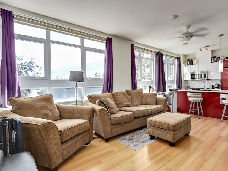 213-2250 Commercial Drive, Vancouver, BC, V5N 5P9 - 5