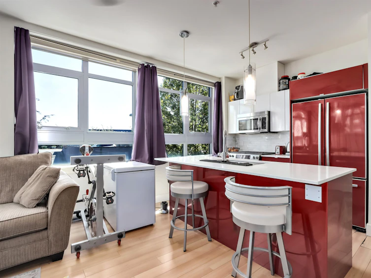 213-2250 Commercial Drive, Vancouver, BC, V5N 5P9 - 9