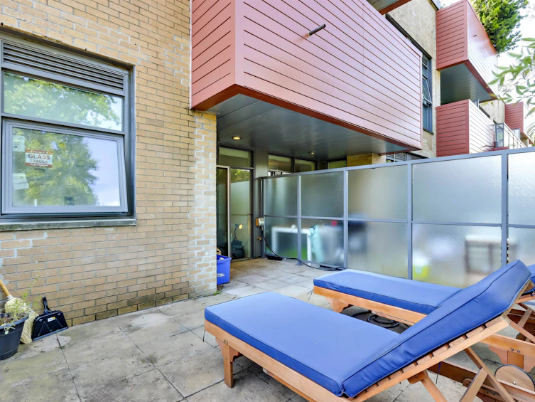 213-2250 Commercial Drive, Vancouver, BC, V5N 5P9 - 11
