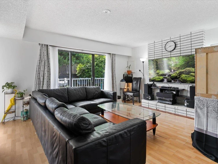 6632 Canada Way, Burnaby, BC, V5E 3P7 - 28