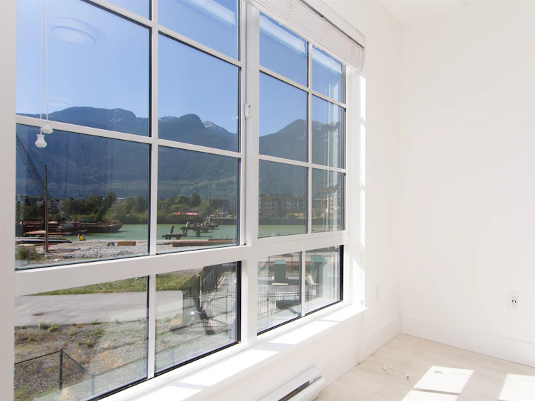 37985 Helm Way, Squamish, BC, V8B 2A1 - 9