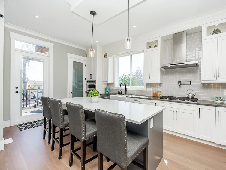 14298 71 Avenue, Surrey, BC, V3W 2L1 - 11