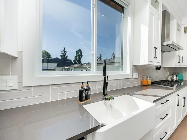 14298 71 Avenue, Surrey, BC, V3W 2L1 - 15