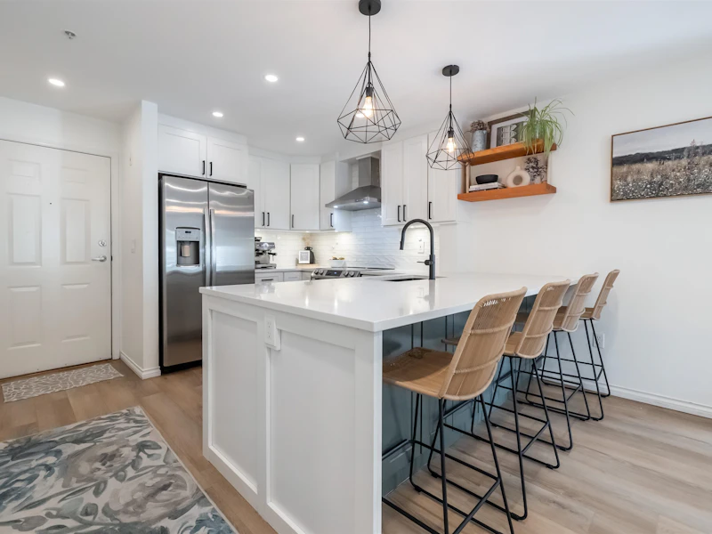 305 - 1363 56th Street, Delta BC V4L 2P7