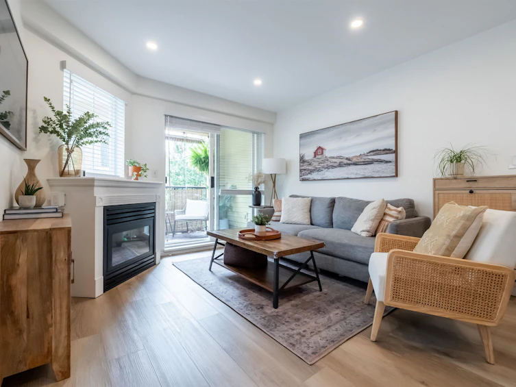 305-1363 56 Street, Delta, BC, V4L 2P7 - 2