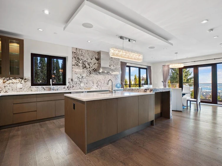 1439 Chartwell Drive, West Vancouver, BC, V7S 2R9 - 14