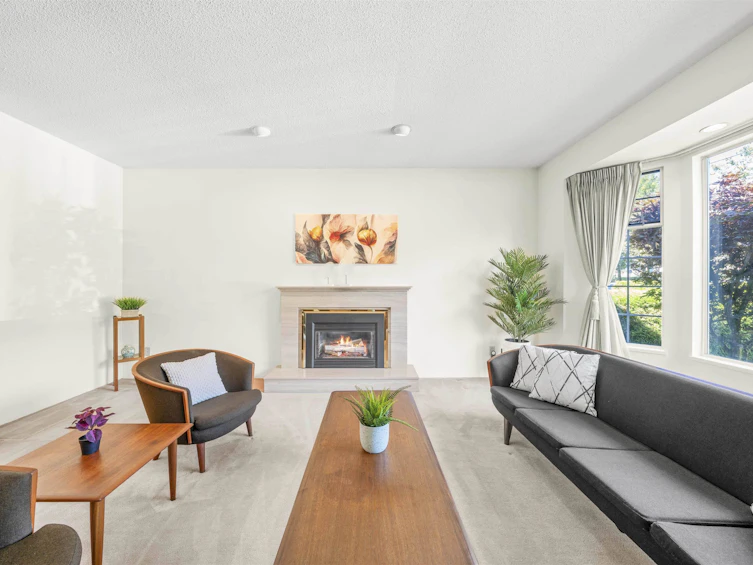 712 W 59th Avenue, Vancouver, BC, V6P 1X6 - 2
