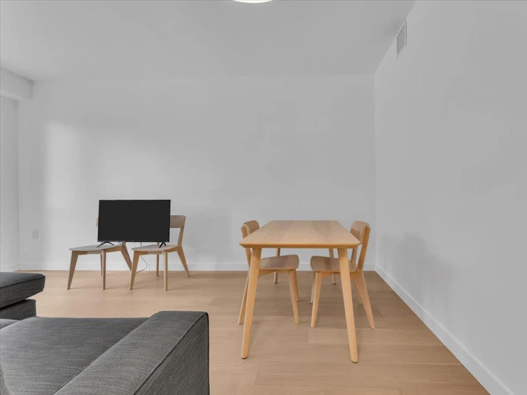 86 West King Edward Avenue, Vancouver, BC, V5Y 0N6 - 10