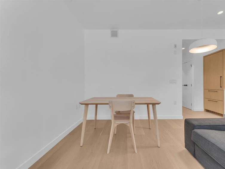 86 West King Edward Avenue, Vancouver, BC, V5Y 0N6 - 11