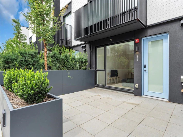 86 West King Edward Avenue, Vancouver, BC, V5Y 0N6 - 18