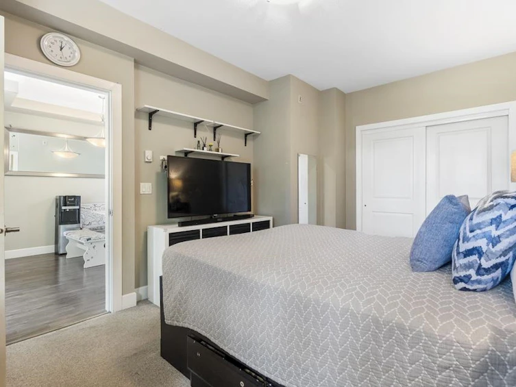 228-13897 Fraser, Surrey, BC, V3T 0G8 - 15