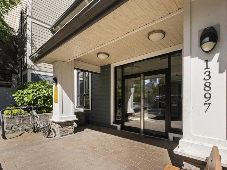 228-13897 Fraser, Surrey, BC, V3T 0G8 - 25