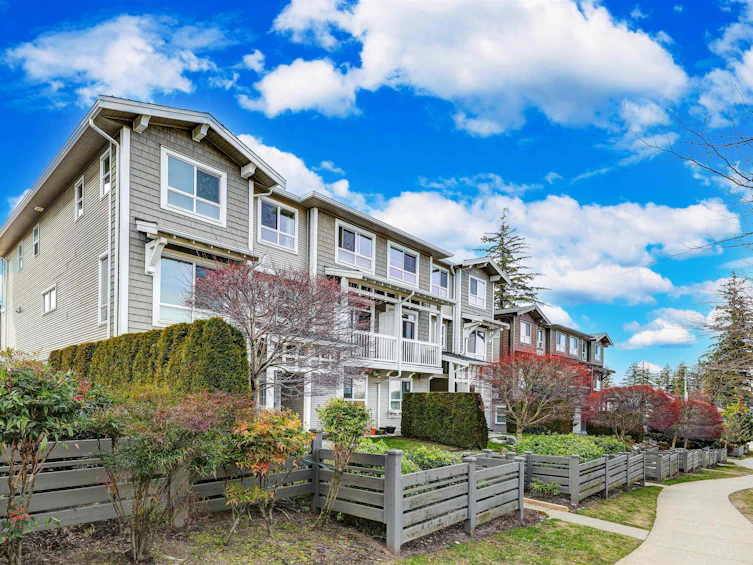 180-2729 158 Street, Surrey, BC, V3S 1P4
