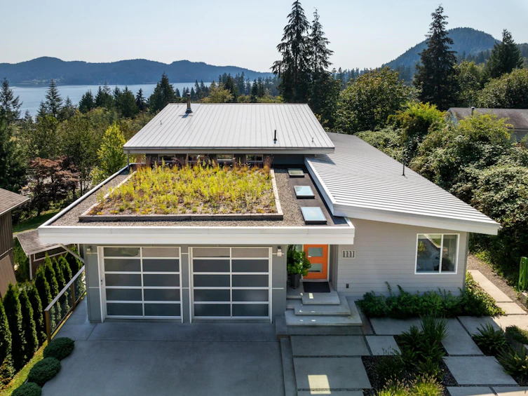 111 Wharf Road, Gibsons, BC, V0N 1V6
