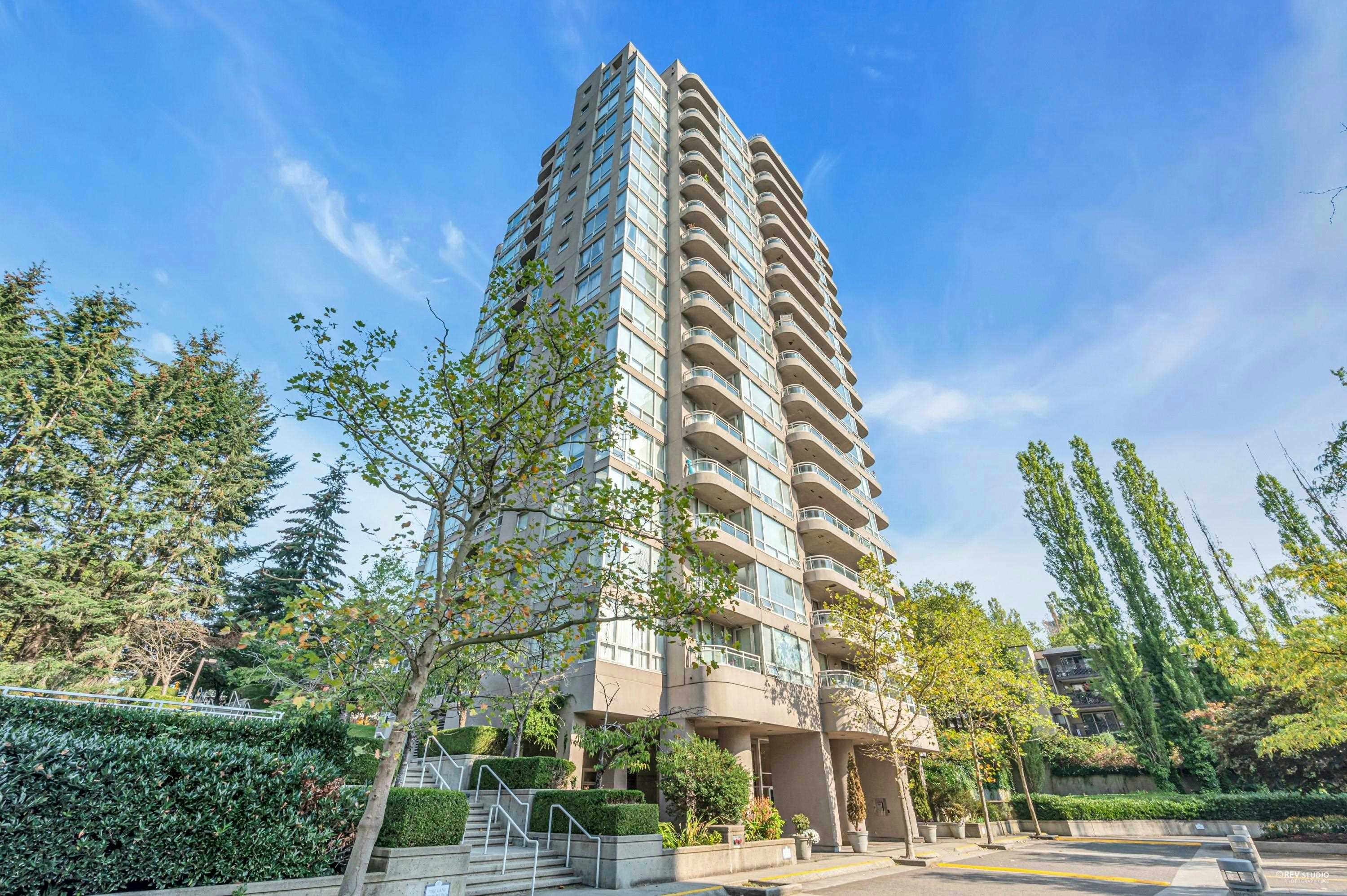 1501-9633 Manchester Drive, Burnaby, BC, V3N 4Y9