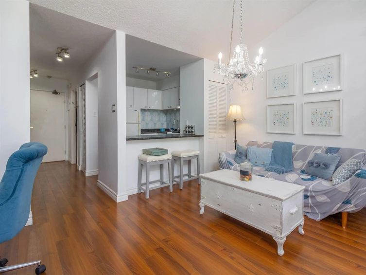 306-1545 East 2nd Avenue, Vancouver, BC, V5N 1C8 - 10
